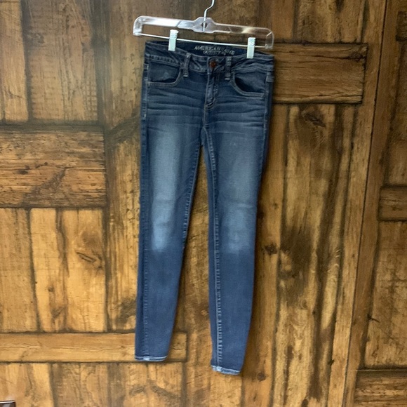American Eagle Jeans size 4 regular - Picture 1 of 3